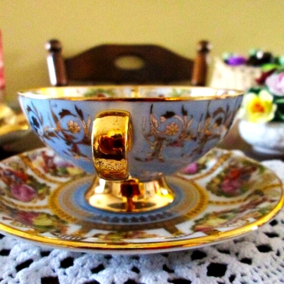 Antique porcelain Fragonard Courtship love scenes teacup & saucer made in German - Picture 2 of 10